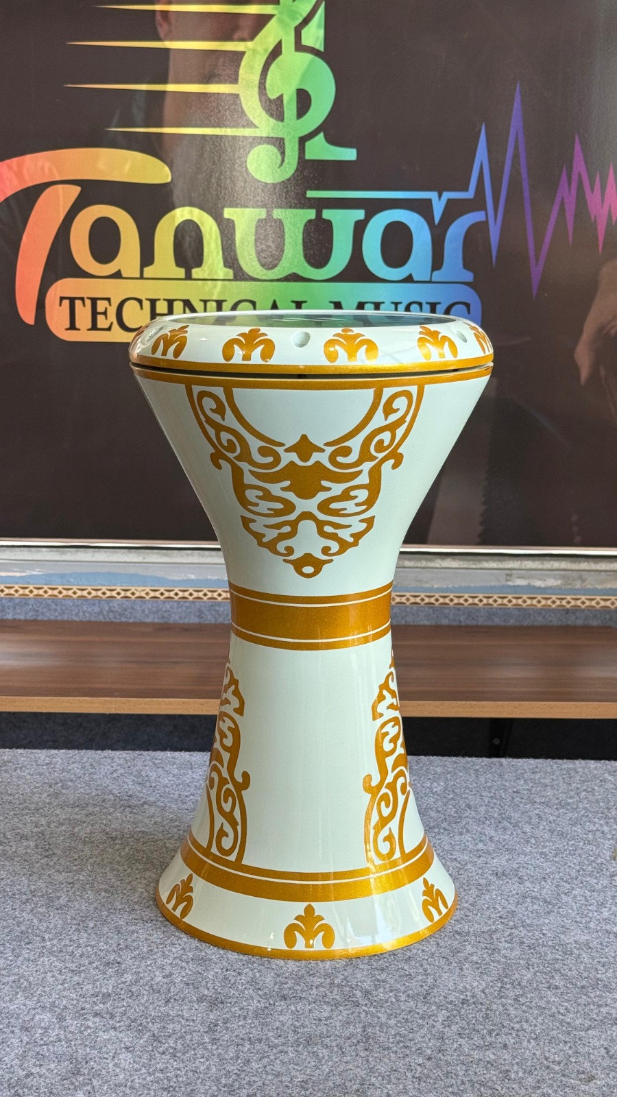 8 Inch White Printed Darbuka