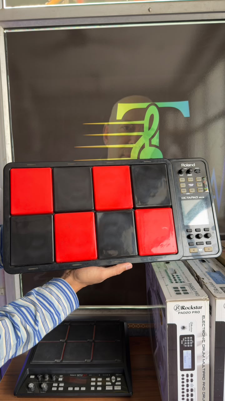 Pad Rubber Cover Black and Red Color |